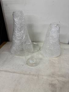 lot 210 image: Pair of Used Glass Filtering Flasks