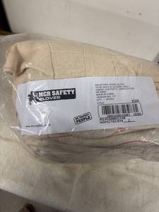lot 278 image: Case of Industrial Work Gloves - Cotton Blend