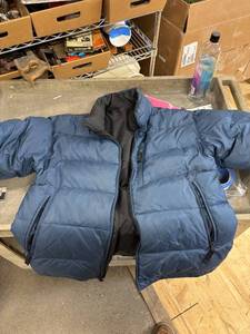 lot 306A image: Navy GAP Down Filled Jacket Oversized (Size Small)