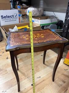 lot 310 image: Antique Wooden Side Table with Floral Marquetry