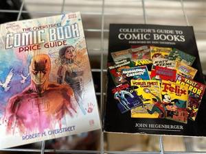 lot 266 image: Collectors Guide to Comic Books and Comic Book Price Guide