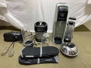 lot 2P image: Ninja Blender SodaStream Hamilton Beach Cuisinart Lot