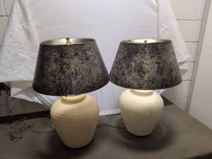 lot 30 image: Pair of Vintage 1975 Pottery Table Lamps