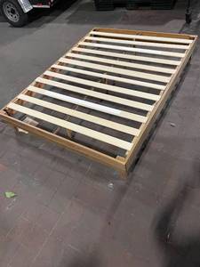 lot 509 image: Queen Size Wooden Bed Frame