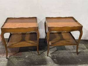 lot 522 image: Pair of Vintage French Provincial Side Tables