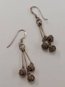 lot 83J image: Sterling Silver Wire-Wrapped Knot Bead Earrings
