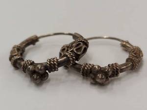 lot 87J image: Vintage Sterling Silver Floral Hoop Earrings Intricate Design