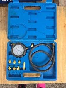 lot 90 image: pressure tester
