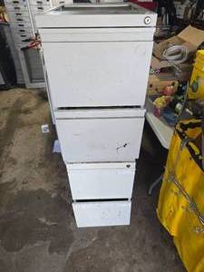 lot 26 image: garage cabinet