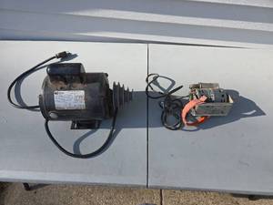 lot 27 image: electric motors