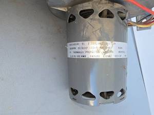 lot 37 image: blower motors