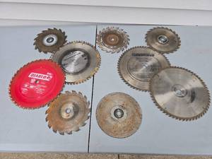 lot 68 image: saw blades