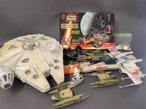 lot 6K image: Over 20 Millenium Falcon & Other Star Wars Collectible Toy Set