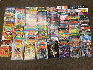 lot 11K image: 80 Mixed Comic Books Collection Marvel DC