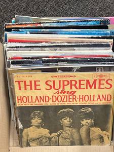 lot 9A image: Vintage Vinyl Record Collection Lot - Iconic Artists