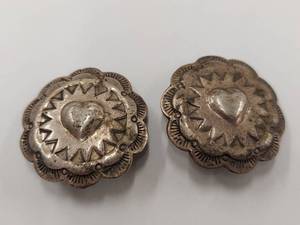 lot 13Q image: Vintage Sterling Silver Heart Clip-On Earrings