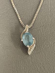 lot 25Q image: Sterling Silver Blue Gemstone Necklace