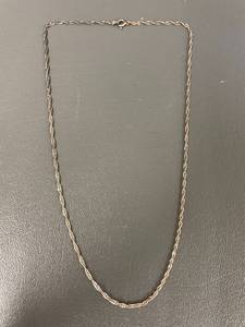 lot 35Q image: Italian Sterling Silver Necklace 925 Italy