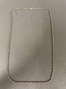 lot 50Q image: 20 Sterling Silver Chain Necklace