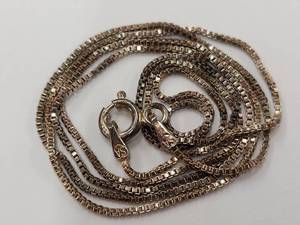 lot 86Q image: Sterling Silver Box Chain Necklace 925 Italy