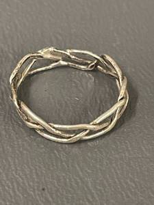lot 121Q image: Sterling Silver Braided Ring Tested Silver