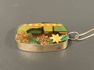 lot 130Q image: Sterling Silver Artistic Pendant Necklace