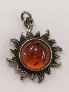 lot 149Q image: Vintage Amber Sun Pendant in Sterling