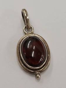 lot 169Q image: Sterling Silver Cabochon Gemstone Pendant