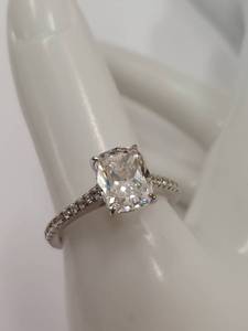 lot 187Q image: Elegant Sterling Silver Cushion Cut Ring