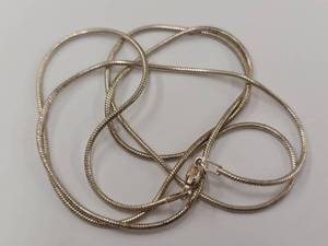 lot 188Q image: Elegant Sterling Silver 925 Snake Chain Necklace - 21