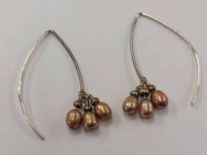 lot 199Q image: Sterling Silver Earrings with Freshwater Pearls