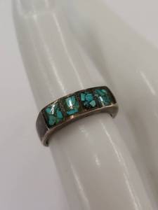 lot 201Q image: Vintage Sterling Silver Turquoise Inlay Ring