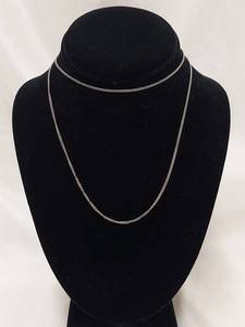 lot 210Q image: Elegant Vintage Silver (83.5%) Necklace Chain