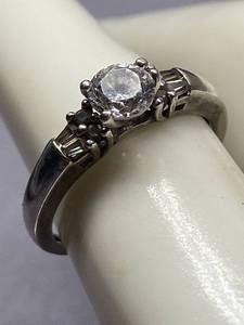 lot 47B image: Sterling Silver Ring with Center Stone