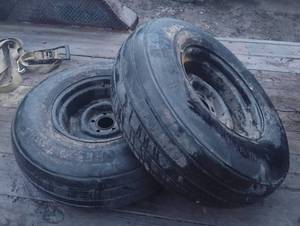 lot 3 image: Pair of Used 5 Lug Implement Steer Tires