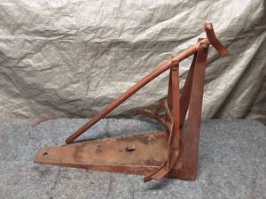 lot 7 image: Vintage Tire Bead Breaker Tool