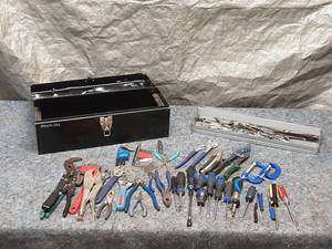 lot 27 image: Collection of Hand Tools with Metal Tool Chest