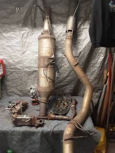 lot 72 image: Used Diesel Particulate Filter and Exhaust Components Set