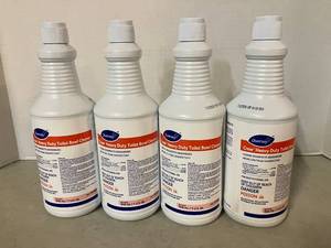 lot 133 image: Heavy Duty Toilet Bowl Cleaner
