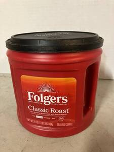 lot 66 image: Folgers Classic Roast
