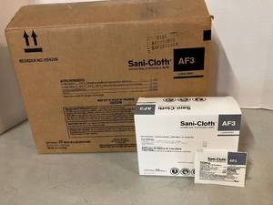 lot 117 image: Disinfecting Wipes