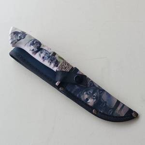 lot 116 image: 4 Wolves on one Knife