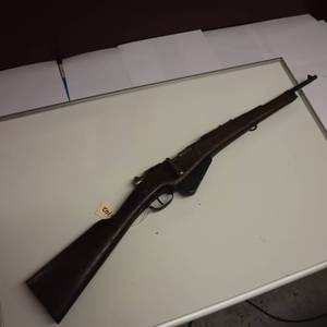 lot 142 image: Vintage 8mm Lebel French WWI  WW2 rifle wsaddle ring