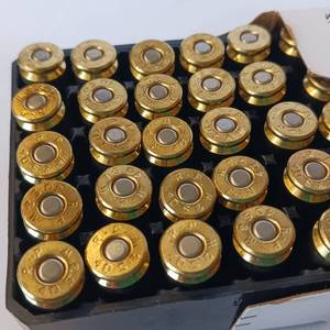 lot 230 image: Remington - UMC - 40 cal S&W -Centerfire Pistol & Revolver - 50 cartridges