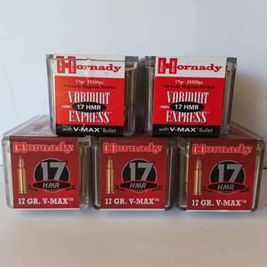 lot 231 image: Hornady - 17 HMR - 17GR - V-MAX - 5 full boxes - 250 rounds total