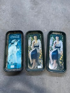 lot 55 image: 3 Coke Serving Trays