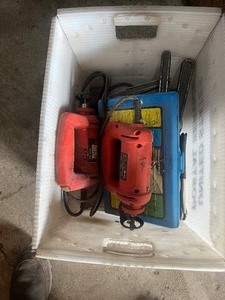 lot 12 image: tub of tools