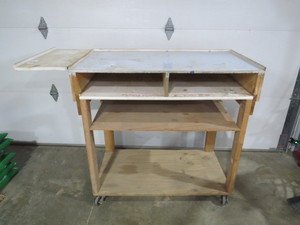 lot 21 image: Handmade Mobile Workbench