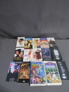 lot 38 image: 15 Piece Mixed Lot of VHS Movies