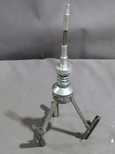 lot 41 image: Engine Cylinder Honing Tool